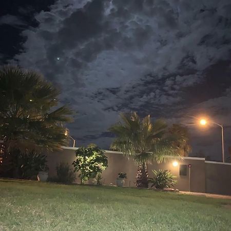 Colors Of Cape Town Lodge Bagian luar foto