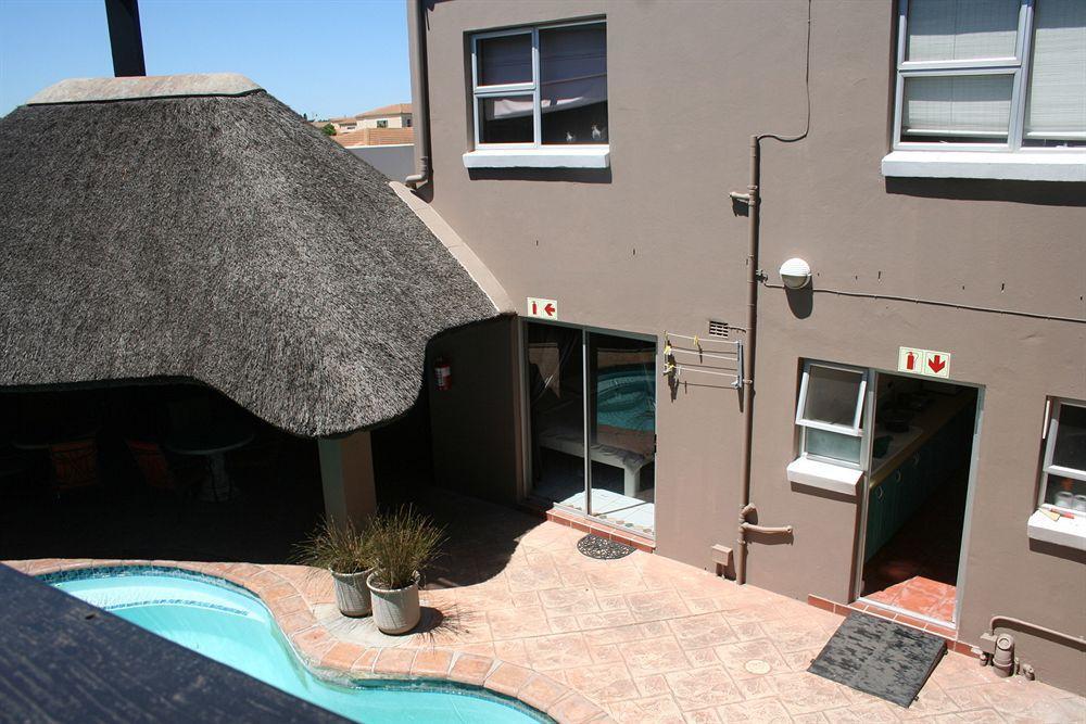 Colors Of Cape Town Lodge Bagian luar foto