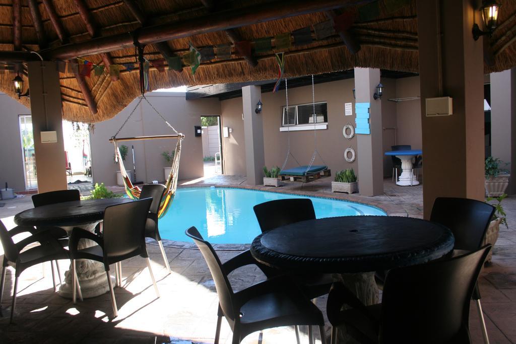 Colors Of Cape Town Lodge Bagian luar foto