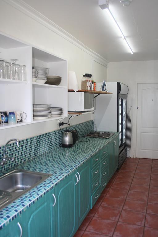 Colors Of Cape Town Lodge Bagian luar foto