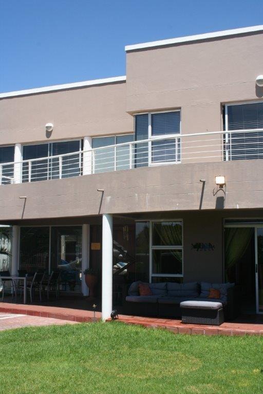 Colors Of Cape Town Lodge Bagian luar foto